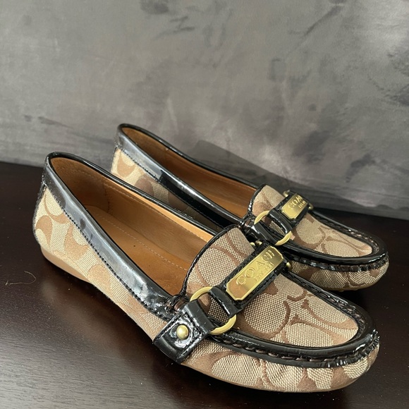 Coach authentic women’s loafers - Picture 3 of 5